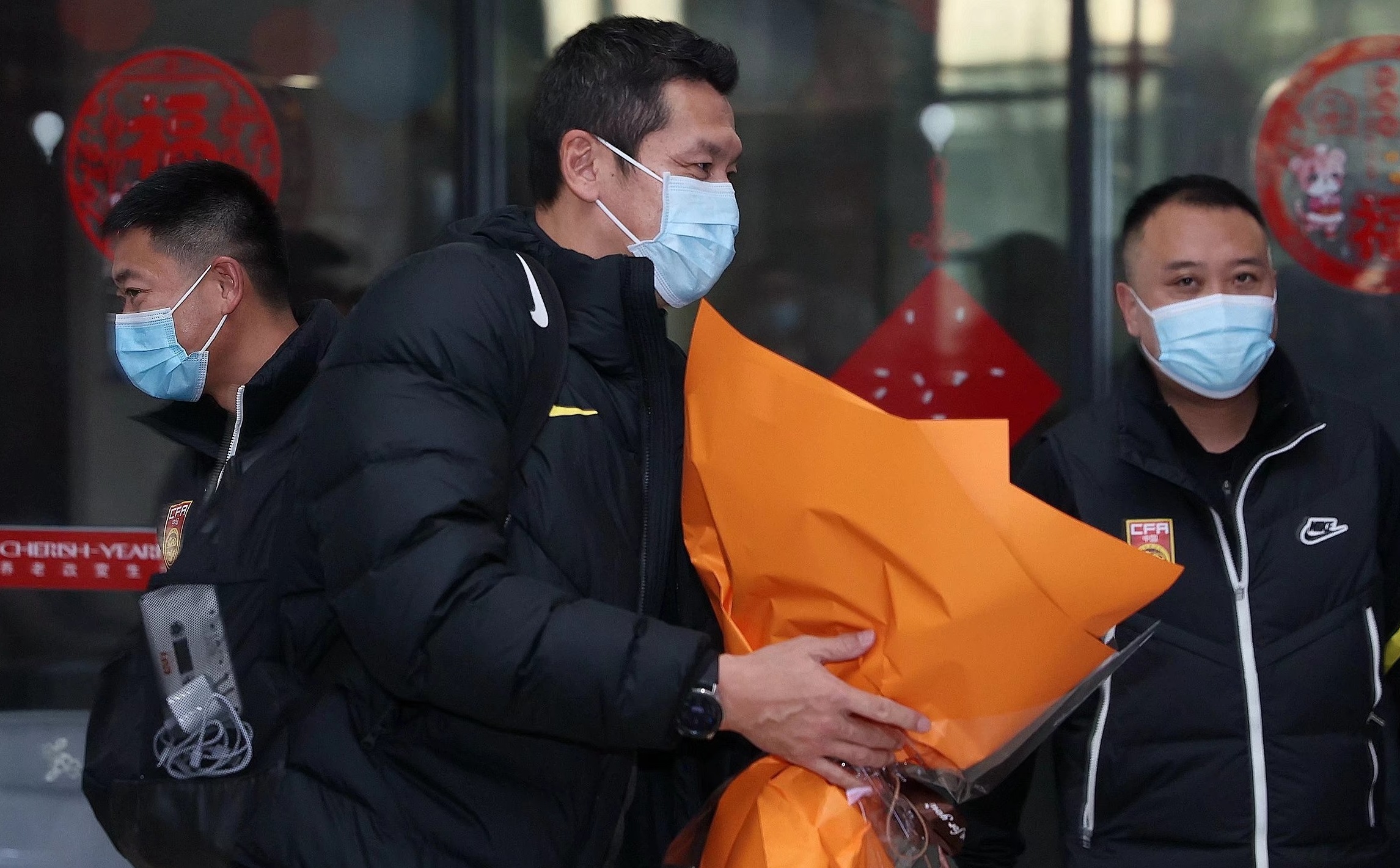 u17国足集体剃寸头,u17国足vs澳大利亚杨晨