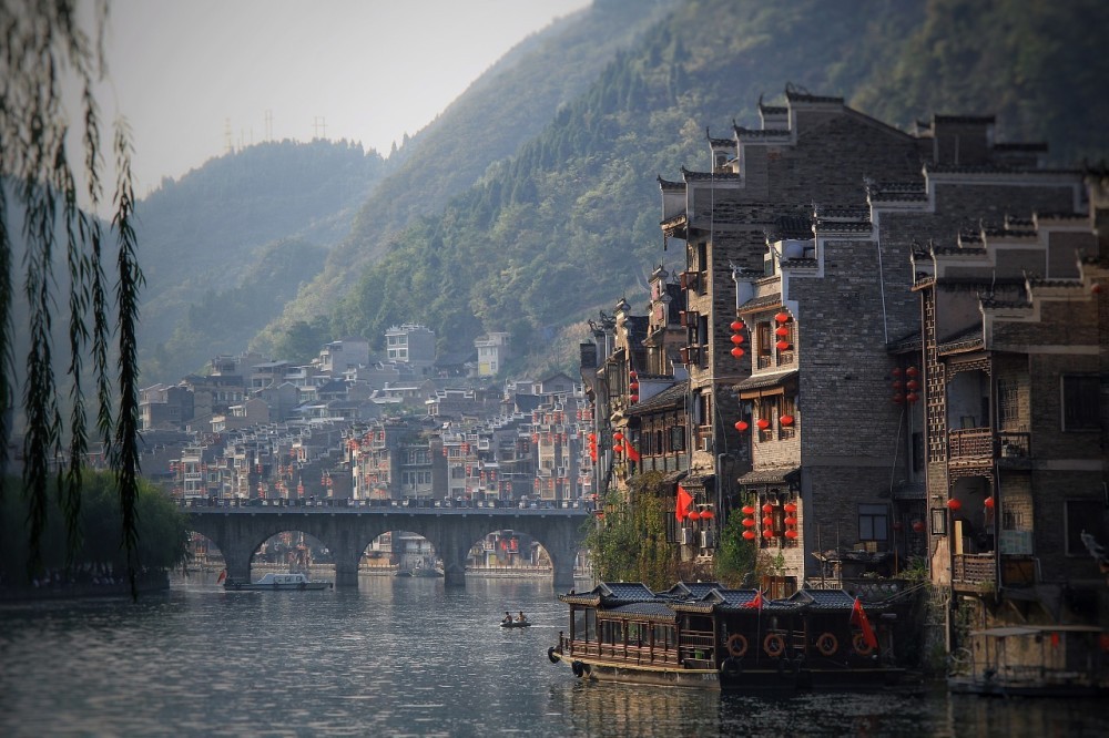 贵州千户苗寨攻略自由行住宿推荐,贵州千户苗寨旅游攻略自由行地址