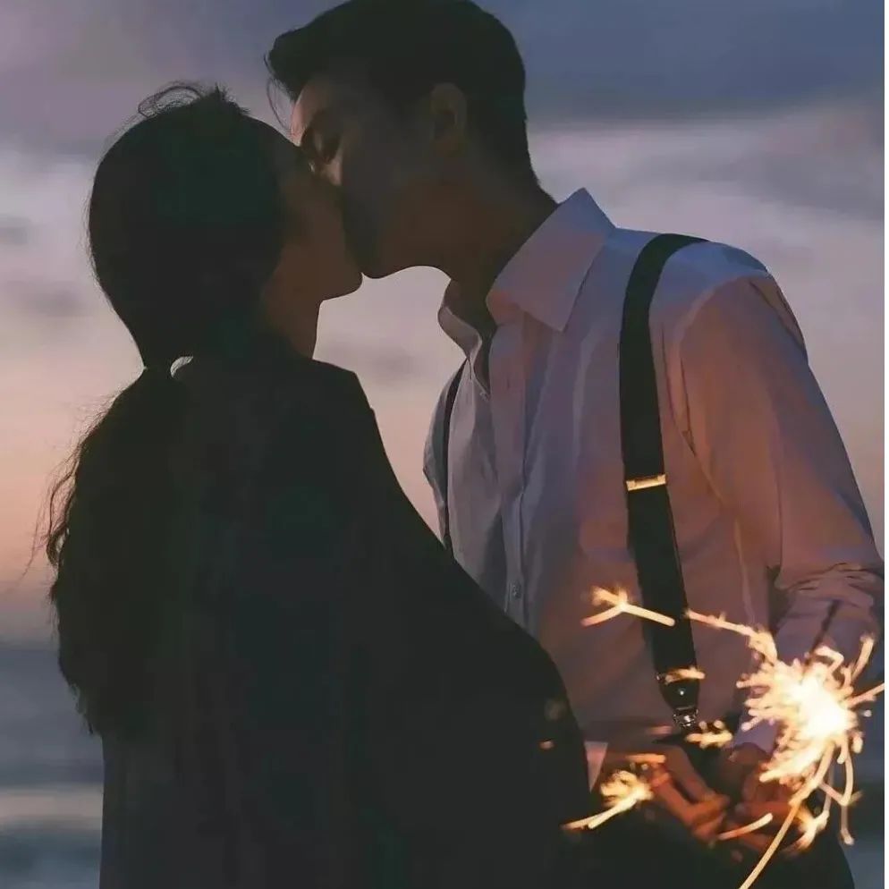 餐厅氛围感背景图,纯粉背景图氛围感