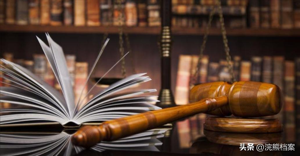 俄罗斯女子被抢劫,俄罗斯女子遭男人抢劫