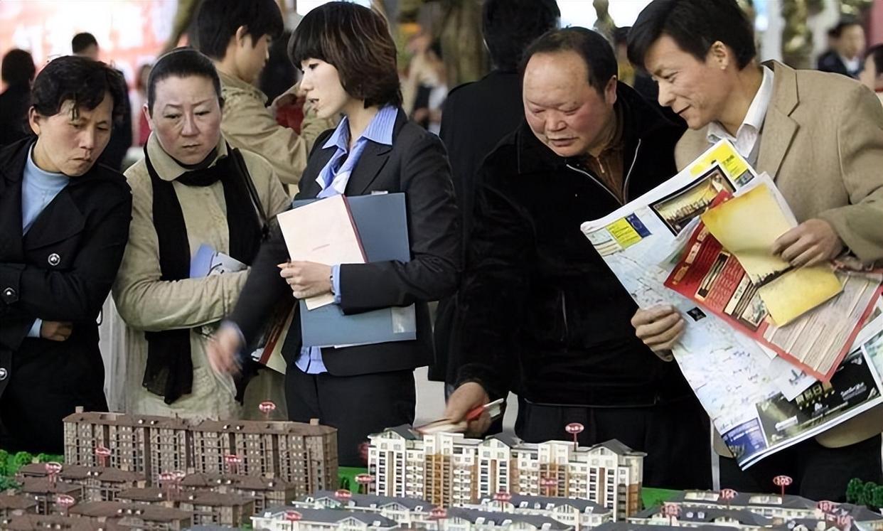 今年卖房的人为什么越来越多,卖房的三大痛苦及解决办法