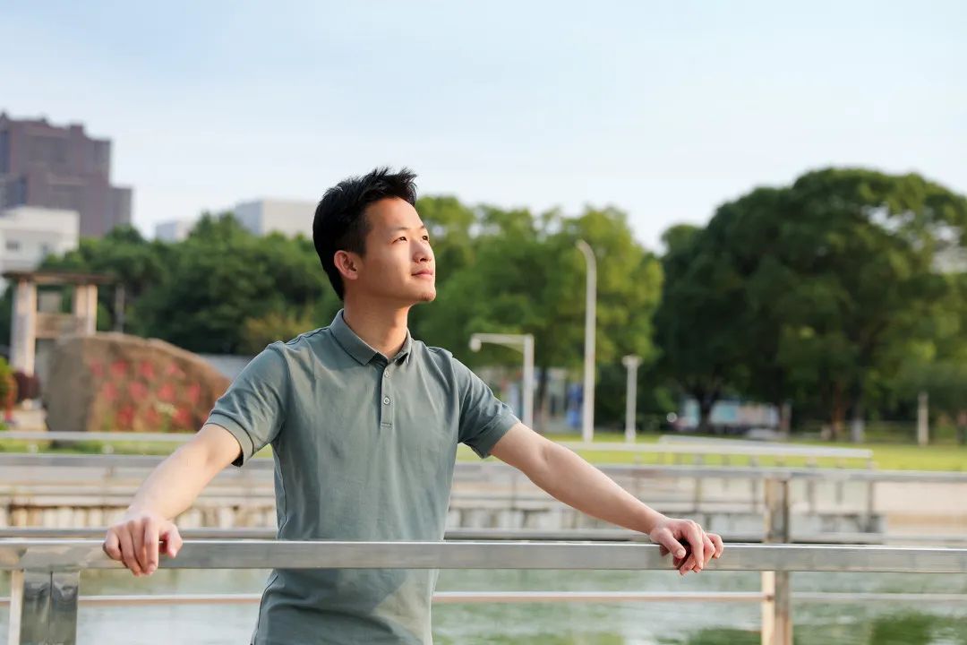 未毕业就定岗，一毕业就任教大学……这所职校的学生缘何这么牛？