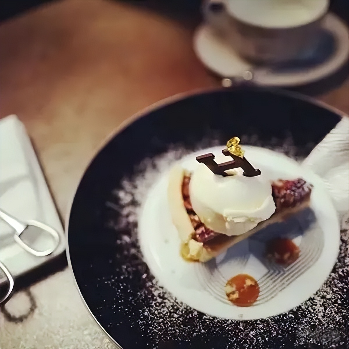 lv模仿中国元素,lv餐厅为什么开在成都