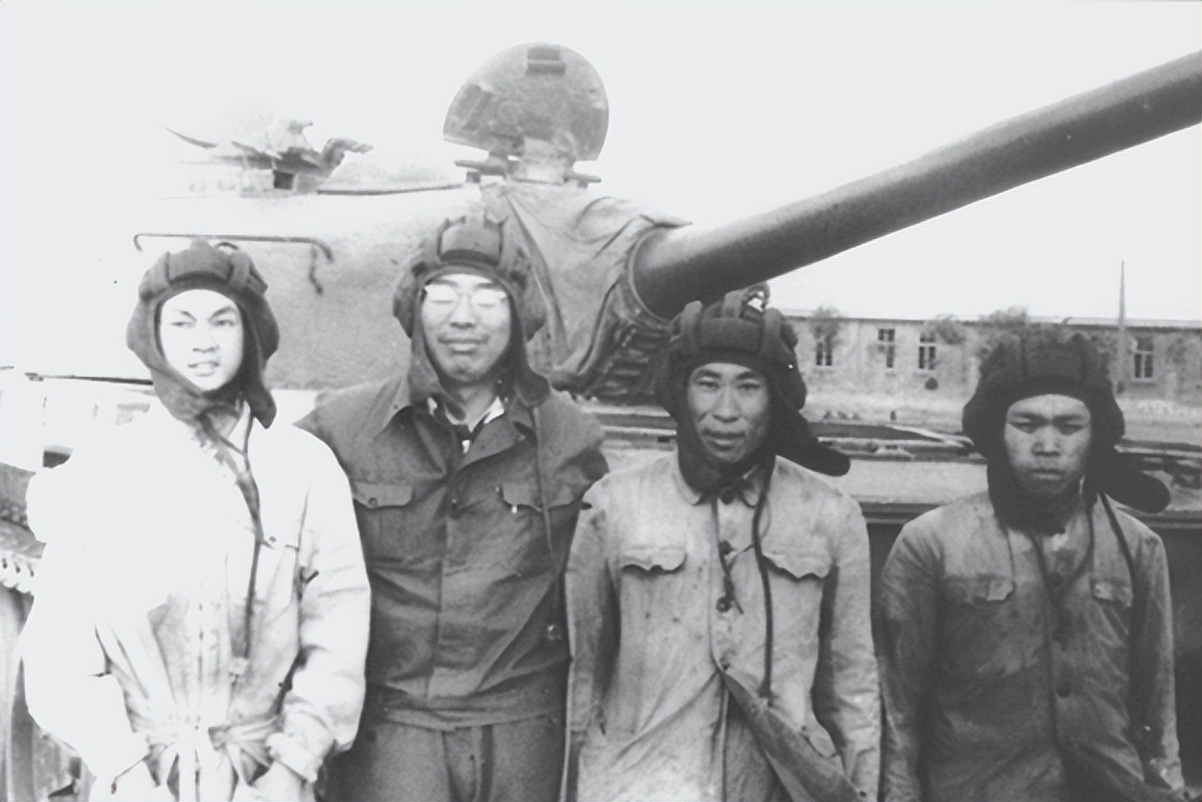 1969年，许光达骨灰安放问题引争议，毛主席批示：放到该放的地方