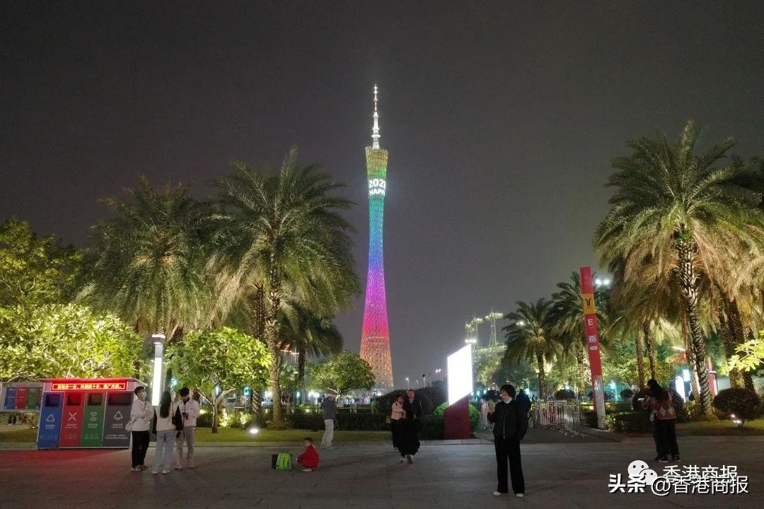 weareready成龙版,weareready英文歌