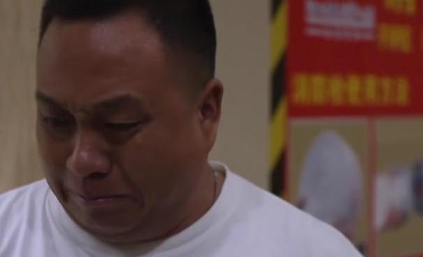 小伙喝下百草枯被医生抢救回来,29岁小伙喝下百草枯农药拒绝治疗