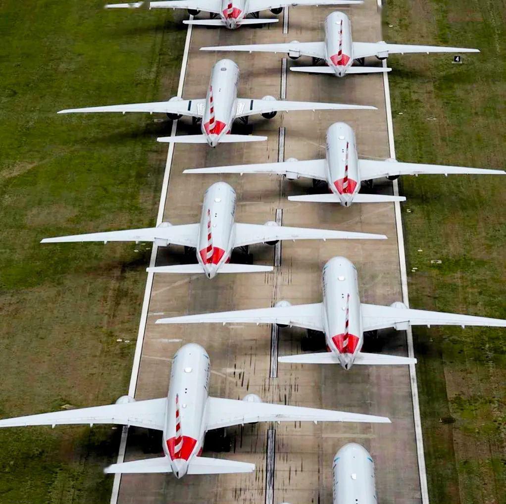 飞机降落后为什么要这么久才下机,乘客登机后不见人