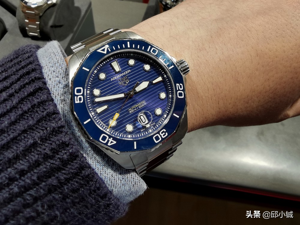 泰格豪雅和万宝龙手表哪个好,3万到5万最值得买的潜水表