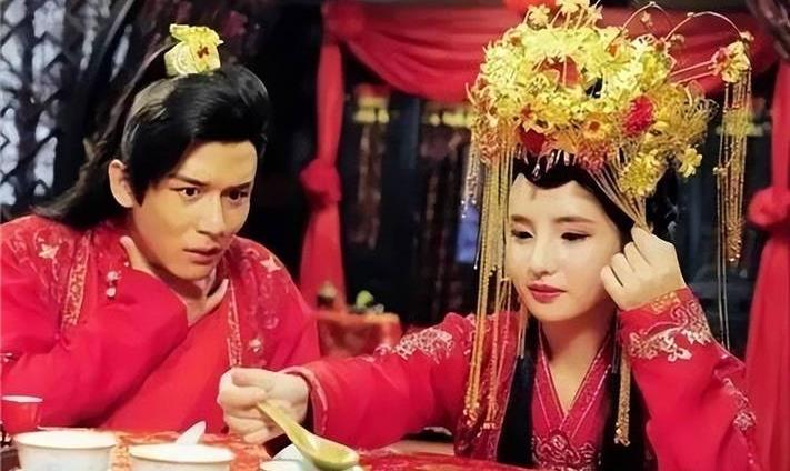 为什么易经说男怕小嘴女怕大鼻,男怕小嘴女怕大鼻是什么意思