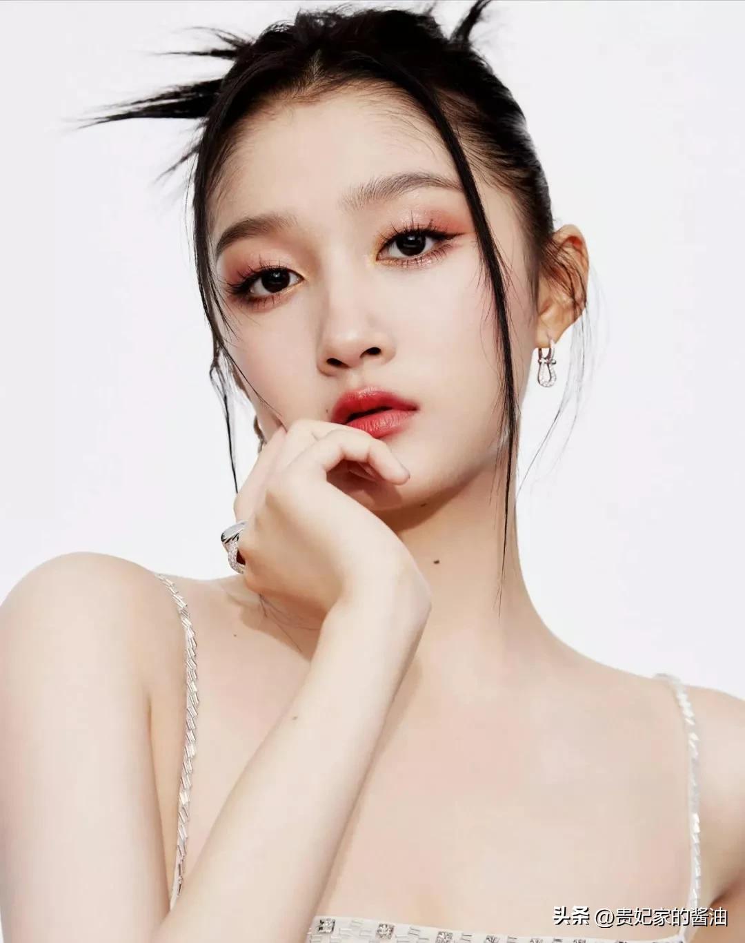 关晓彤个人资料1997年属相,关晓彤1997年9月17日出生