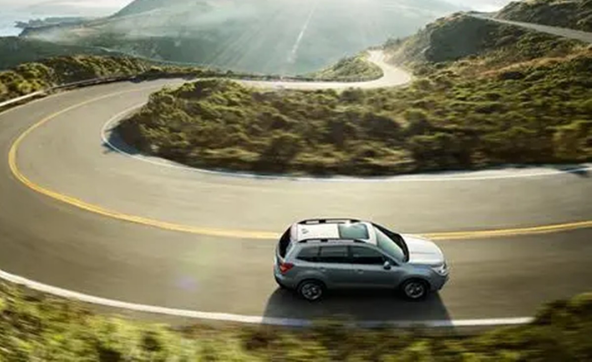 开车发生小剐蹭时该怎么办,开车轻微剐蹭图