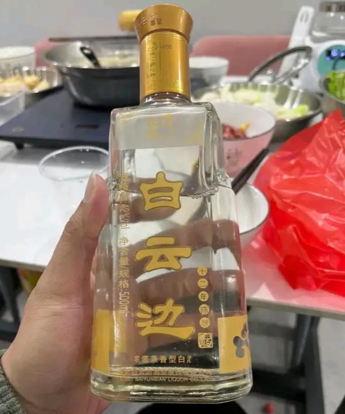 这5款酒都是100%纯粮佳酿好喝不贵,藏在超市里的廉价纯粮酒