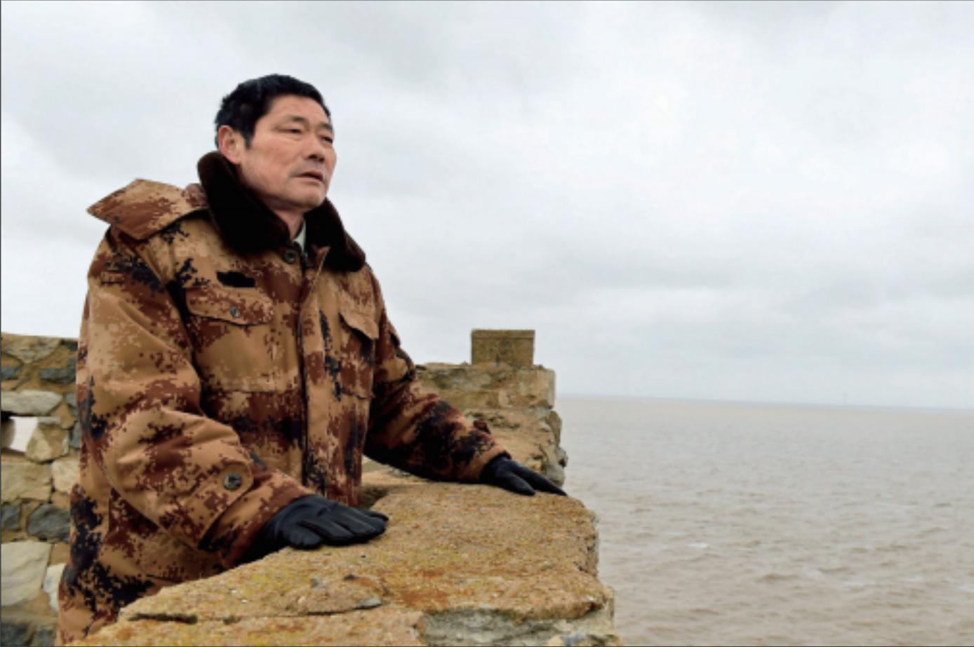 驻守连云港小岛的夫妻俩,江苏夫妻驻守黄海孤岛32年