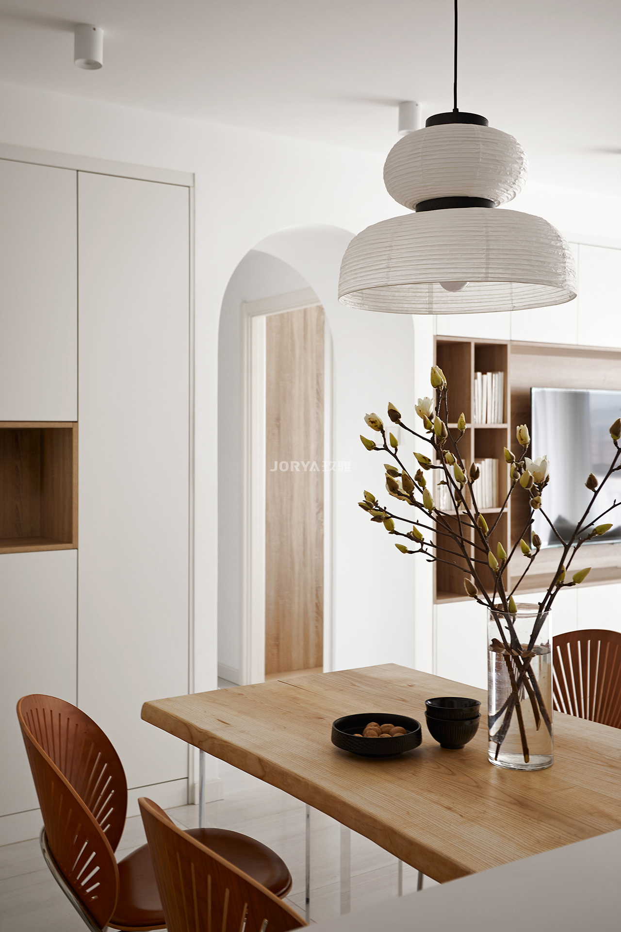 奶油白简约别墅,奶油白原木风小户型