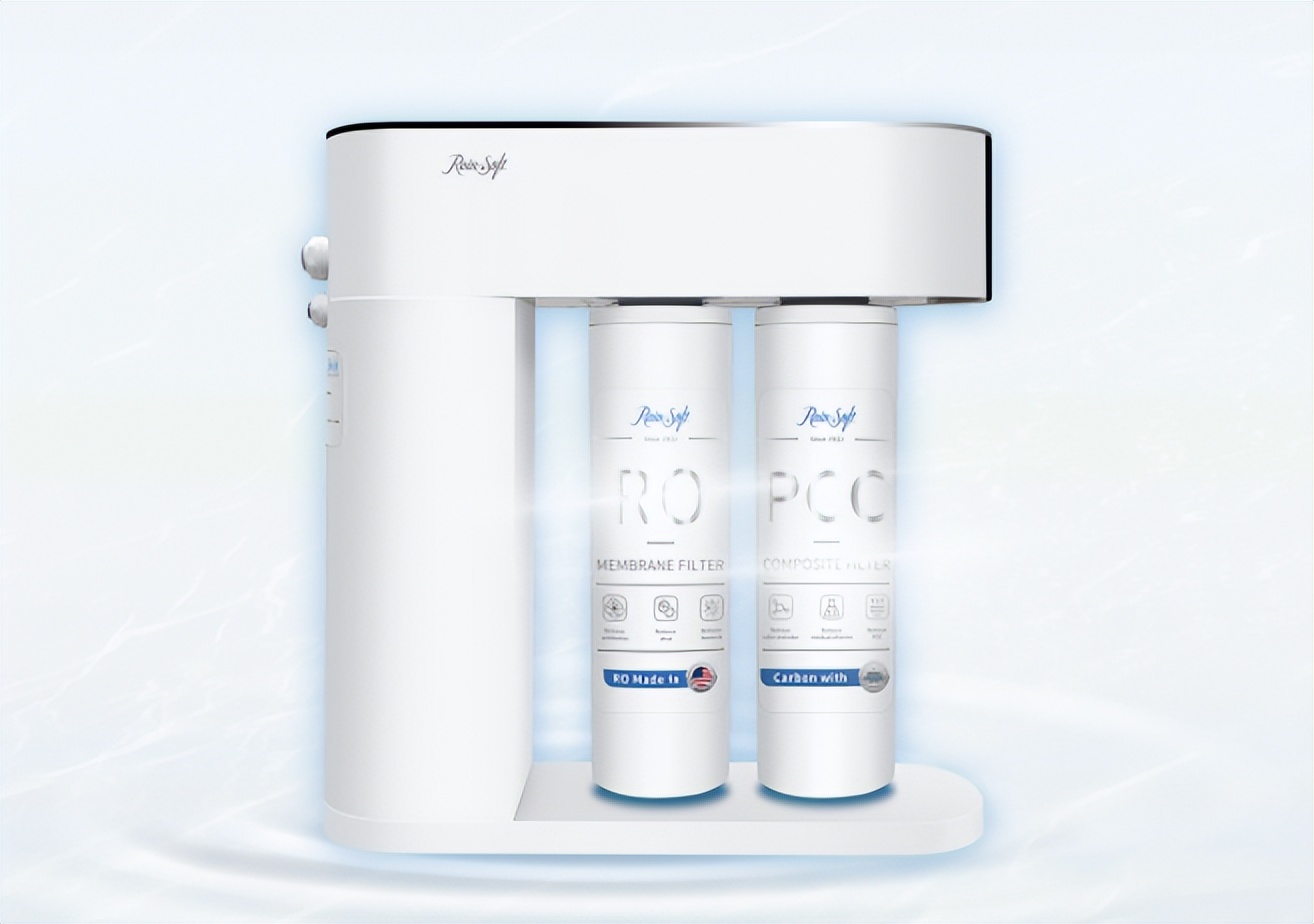 家用净水器买过滤壶还是净水器,净水器家用深度解析