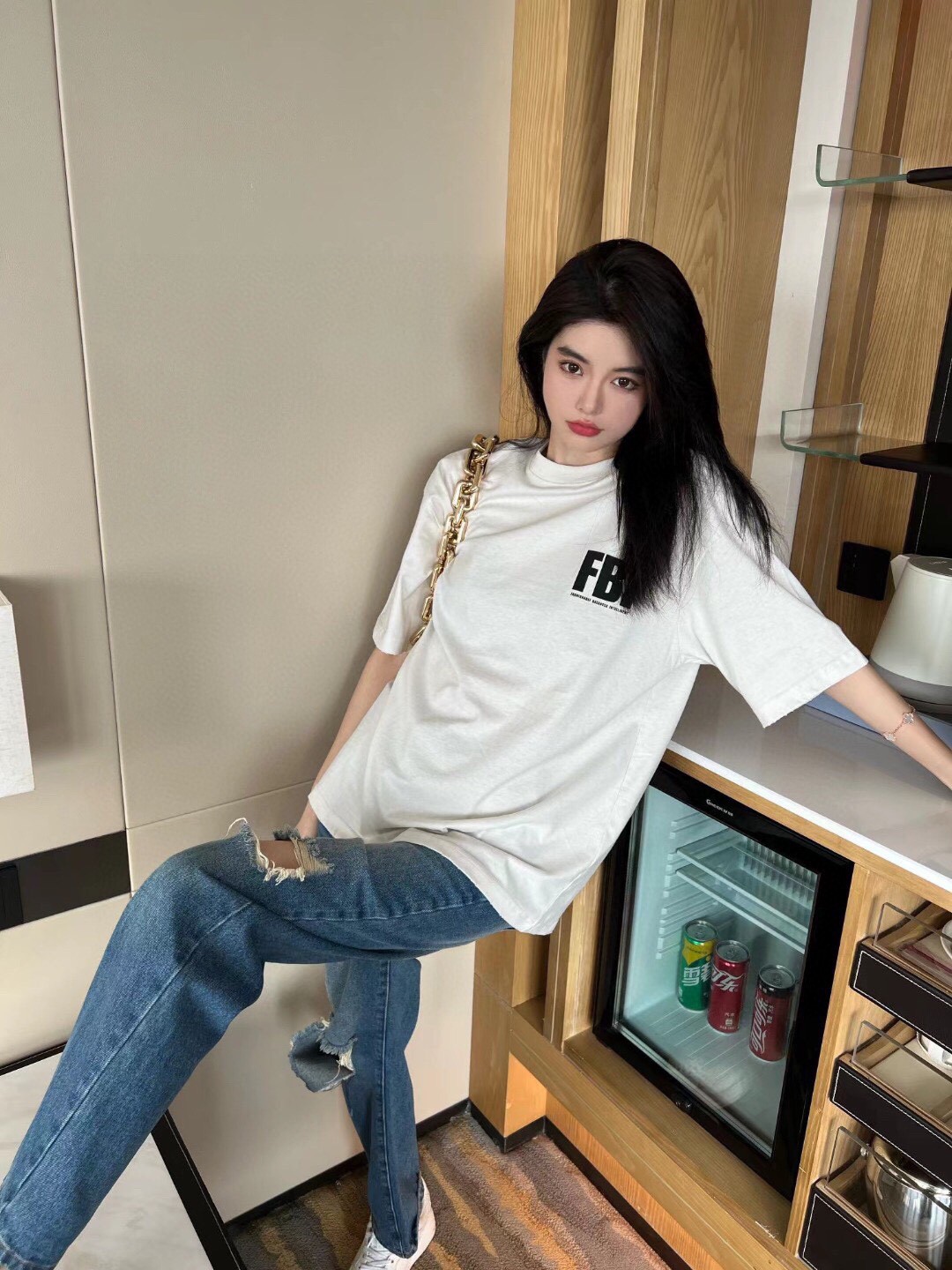 巴黎世家杏色短袖穿搭,巴黎世家fw21麦穗短袖