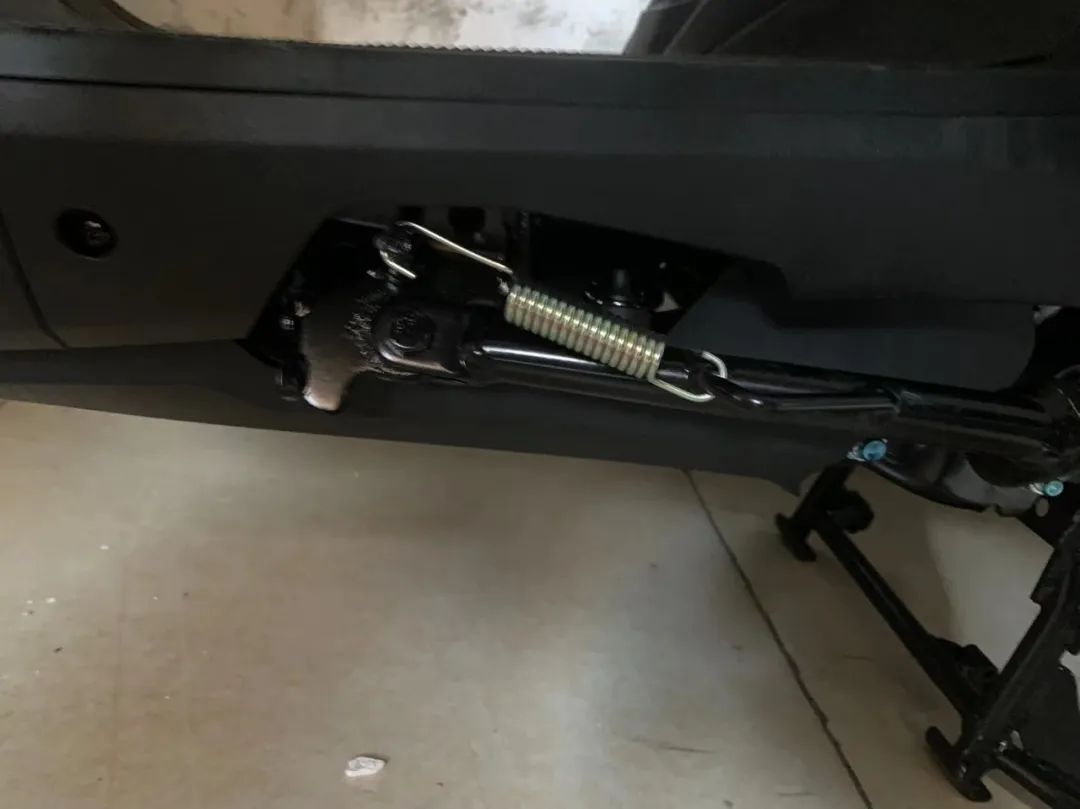 豪爵虎鲨vx125真实测评,豪爵虎鲨vx125和铃木ue125买哪个好