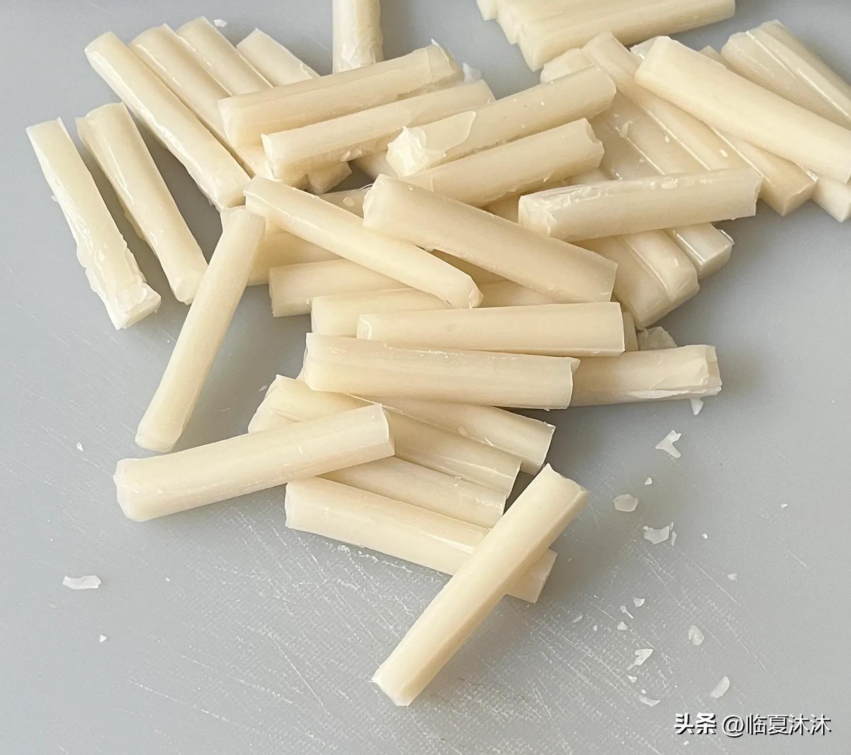 娃娃菜炒南瓜年糕,胡萝卜娃娃菜鸡蛋炒年糕