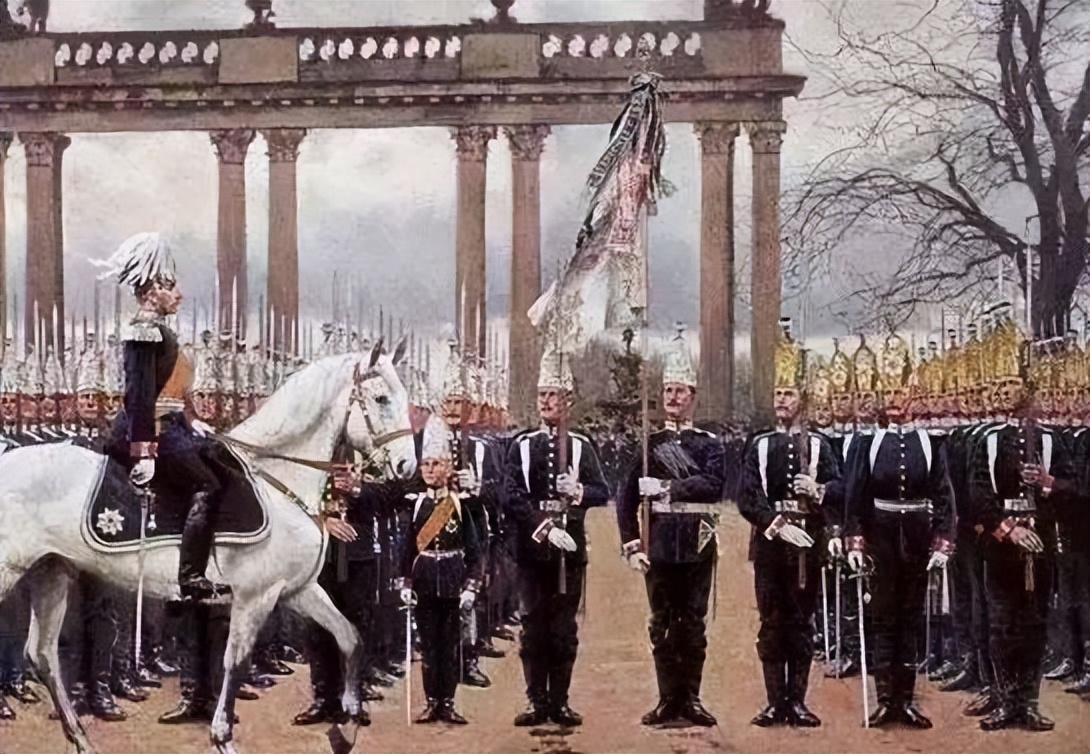 德国分裂为东德西德后如何统一的,德国是什么时候分裂成东德西德