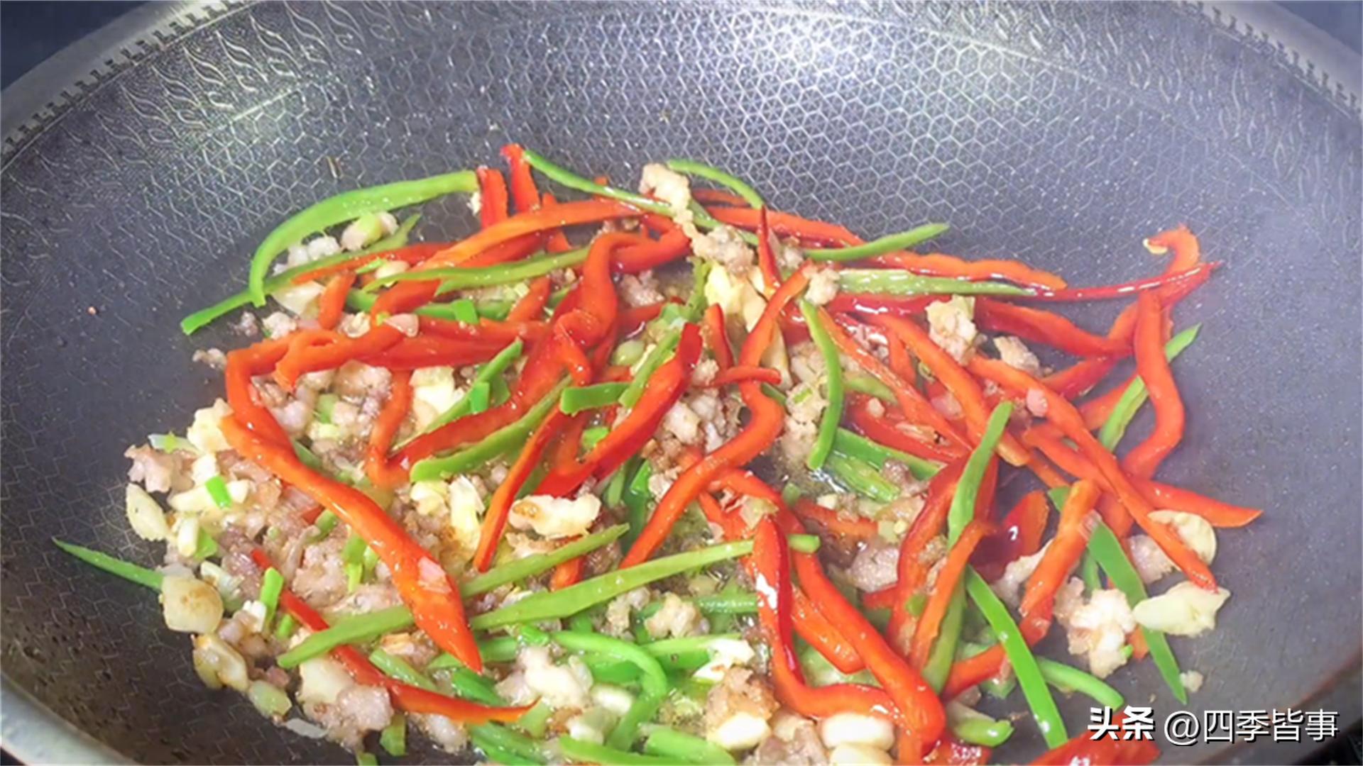 老人少吃花生瓜子，多吃3种“碱性菜”，嘴巴不臭，告别手脚冰冷