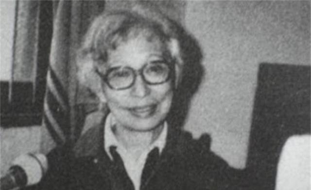 郭婉莹:曾因一双袜子要和未婚夫解除婚约,后遇渣男丈夫出轨寡妇