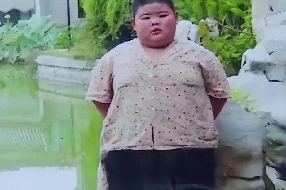 减肥400斤王浩楠照片,山东减肥小伙王浩楠现状