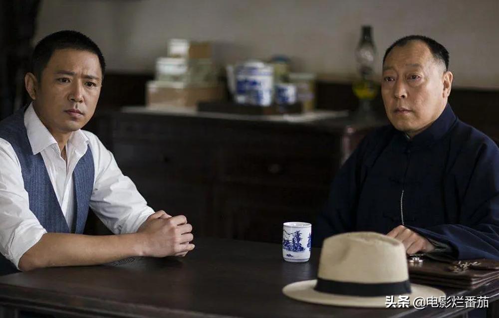 风筝和潜伏伪装者哪个好看,伪装者和风筝哪部好看