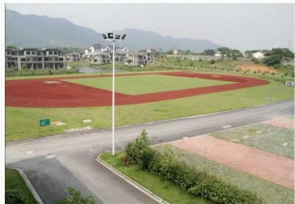 富春江通信集团上市公司,富春江通信集团