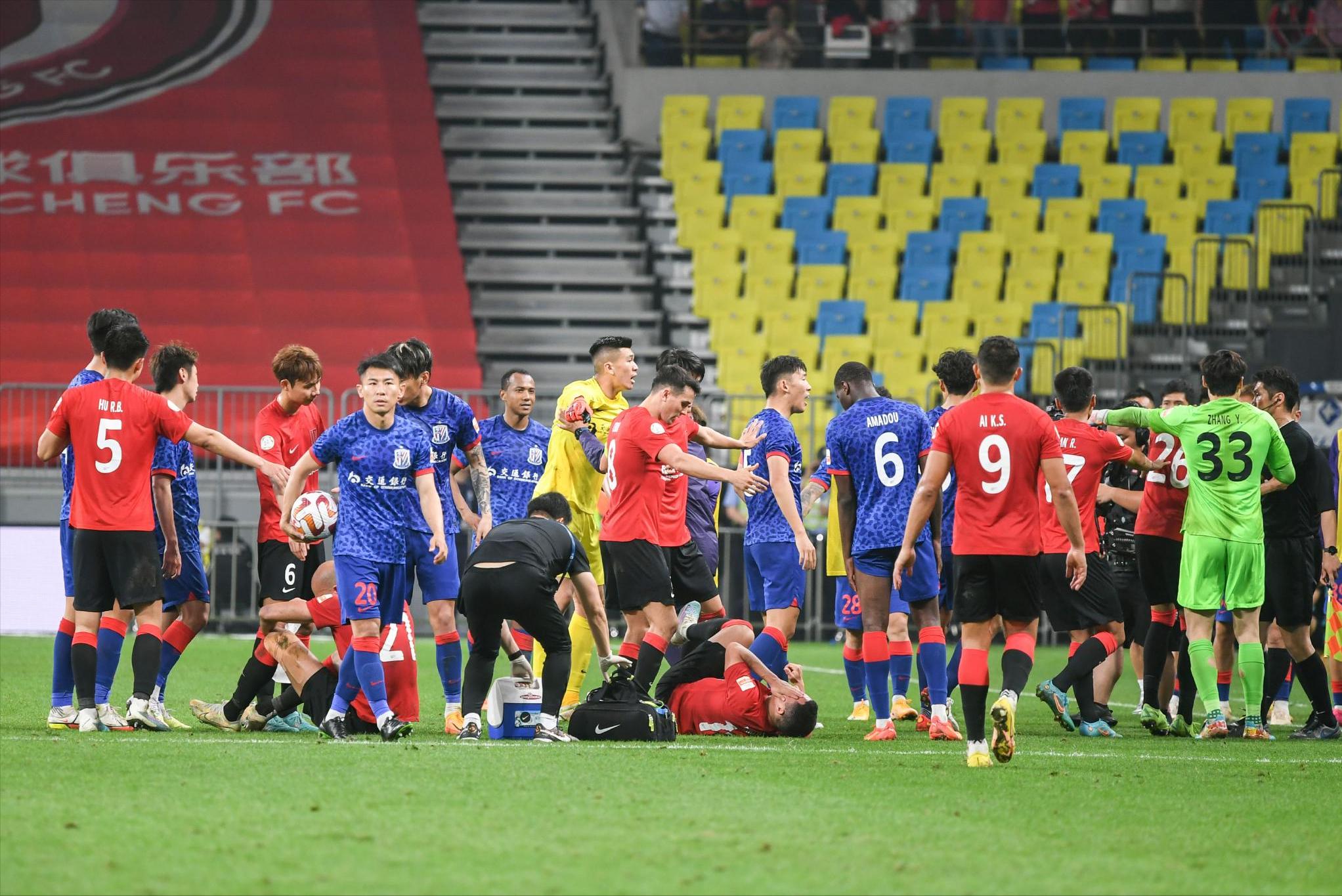 谭龙中超新赛季首球,中超谭龙帽子戏法