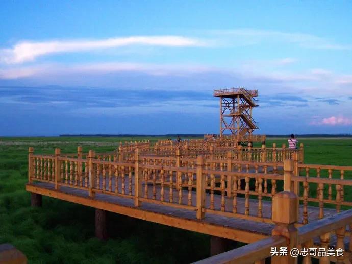 日落晚霞映照九曲十八弯,日落黄昏的九曲十八弯