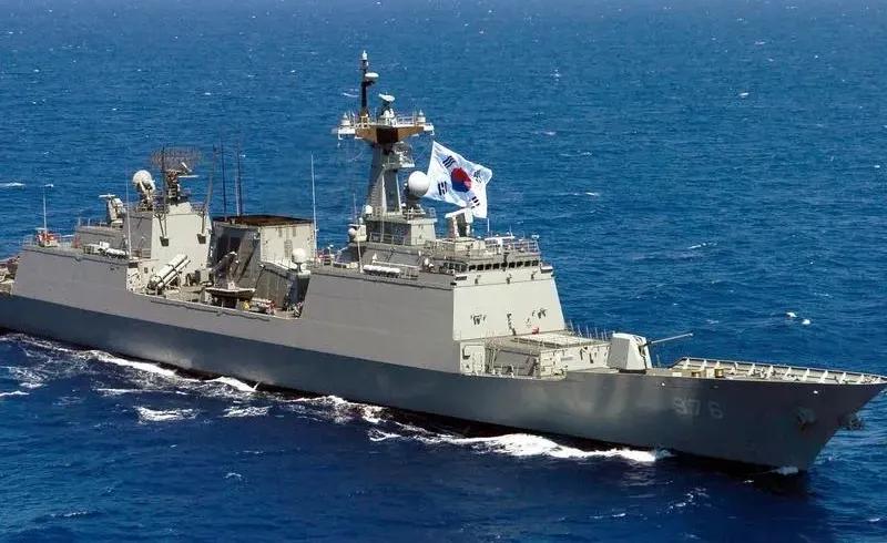 韩国网民评论韩国海军vs中国海军,当韩国军队遇上中国军队