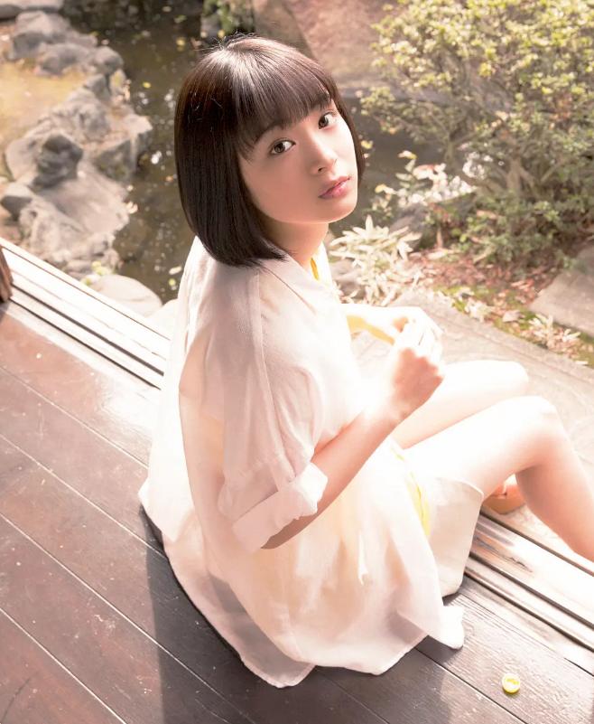 日本最美女星Top3-广濑铃，人间*物尤**，人美身材好，美女图写真集