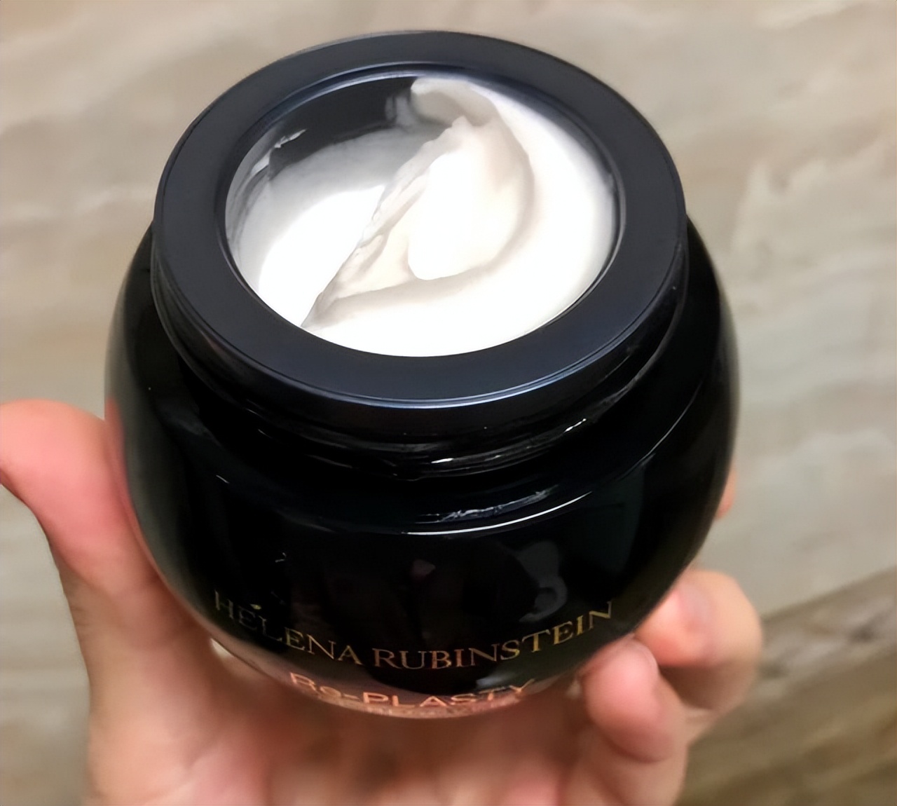 赫莲娜黑绷带100ml膏体真假鉴别,赫莲娜玻色因冻膜怎么样