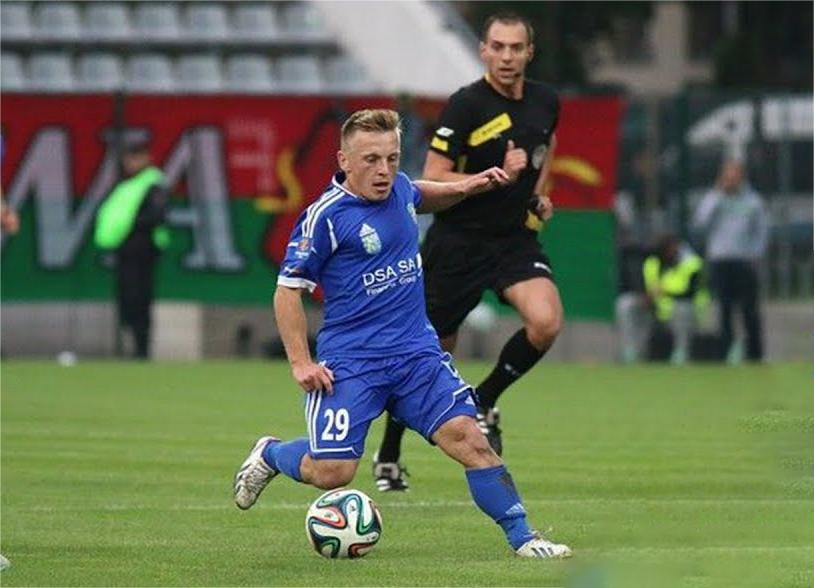 身高最矮的足球球员,世界上最矮的1500米国家运动员