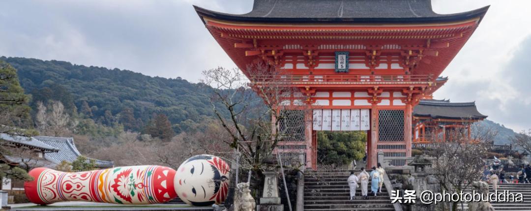 巨型*气娃充**娃进击清水寺，一些看不懂的“古怪展览”又增加了