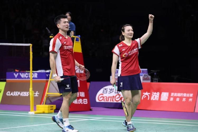 石宇奇2-1逆转安赛龙,国羽今天最新赛况石宇奇