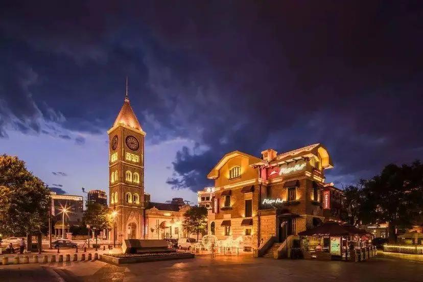 天津网红小吃一条街在哪里,天津本地人常去的小吃一条街