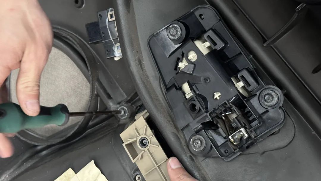 翻新一辆07年沃尔沃xc90要多少钱,开了四年的沃尔沃xc90多少钱