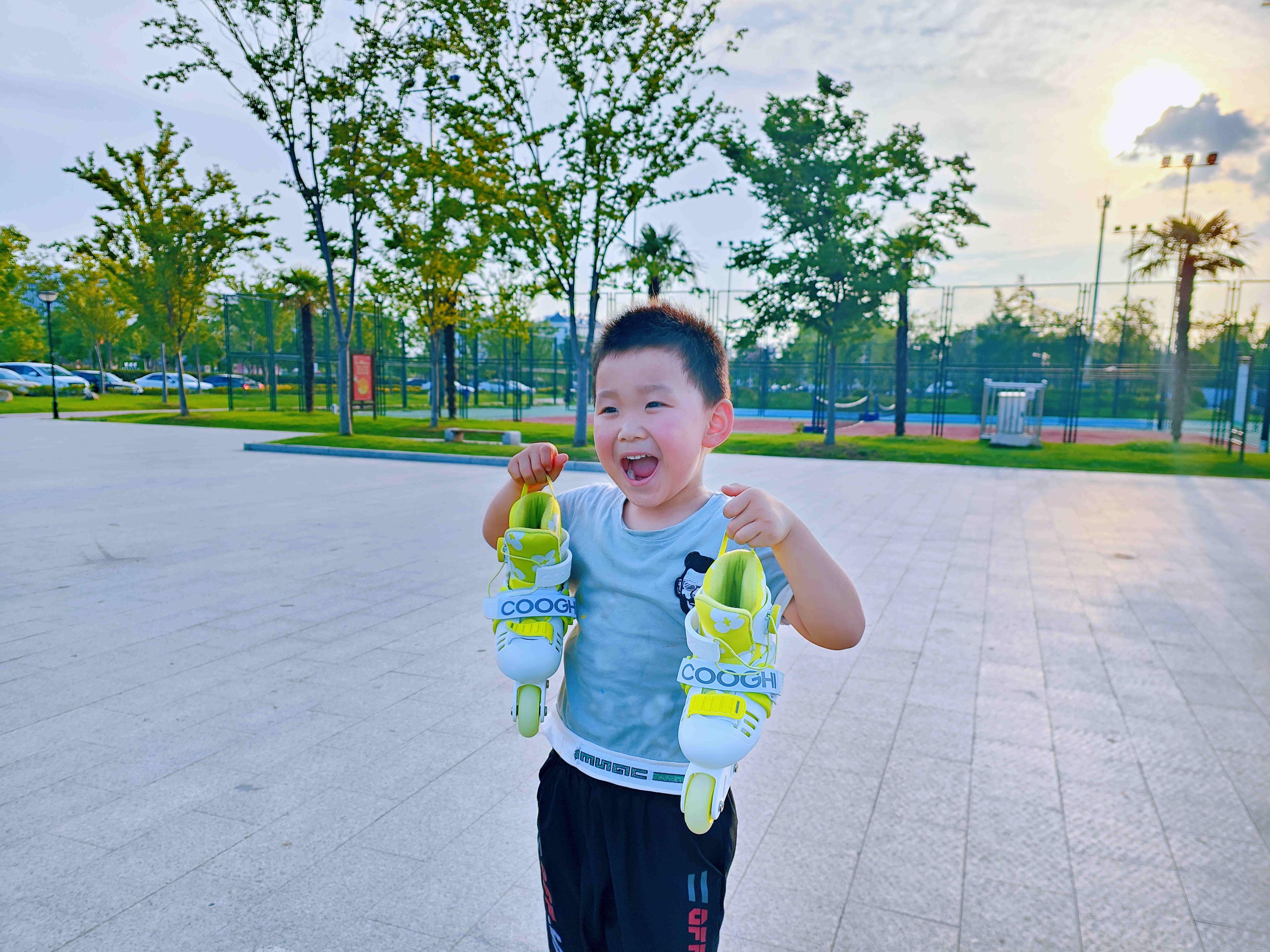 酷骑轮滑鞋r2s码和m码对比,酷骑轮滑鞋r1r2哪个好