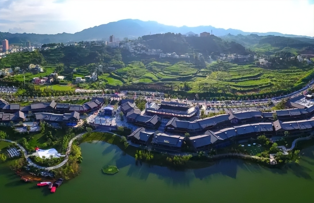 来丹寨万达小镇体验休闲文旅魅力,带你走进丹寨万达小镇