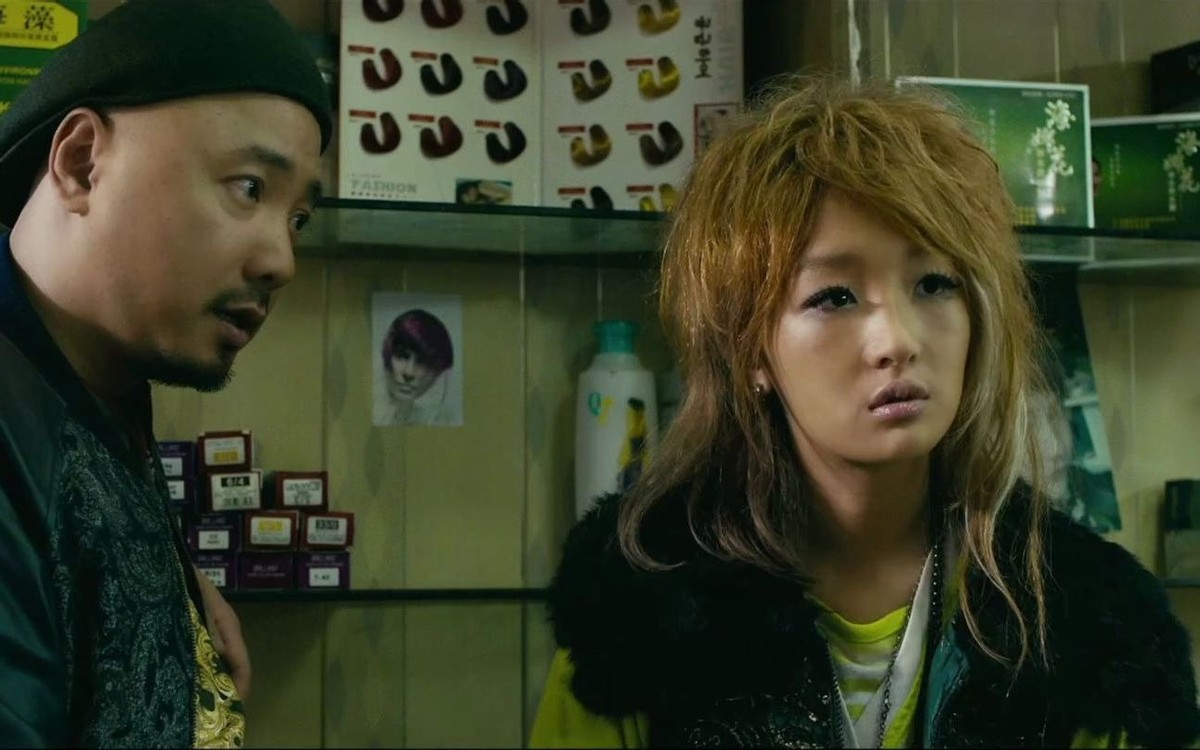 周冬雨张艺谋近期新消息,周冬雨谈张艺谋坚如磐石