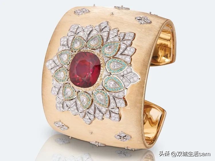 织梭光景去如飞，又能否“编织”一件珠宝呢？