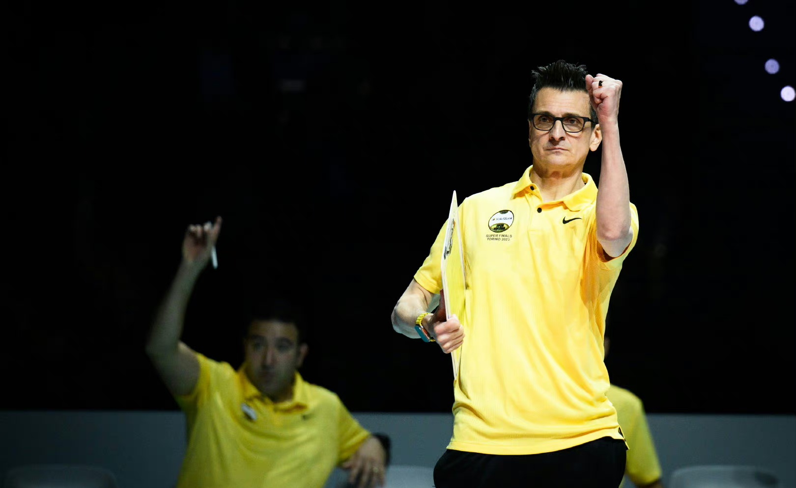 埃格努强力接应,埃格努23分难救主