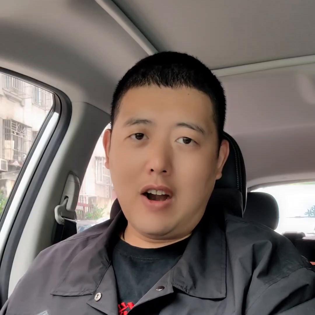 找专项的老板学习知识,找不同类目的店铺捡漏,两个方法,...