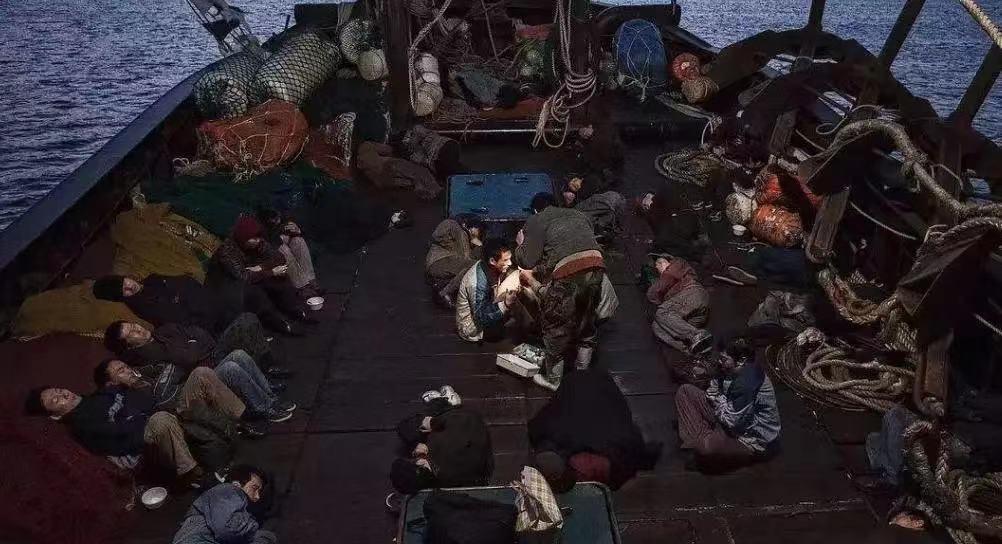 中国渔民杀韩国船长船员事件,韩国渔船船长被杀事件