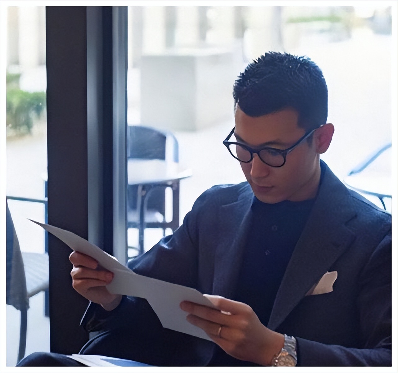 朱珠：迷倒世界顶级富豪，收服“帮派最狂太子”，却下嫁美术老师