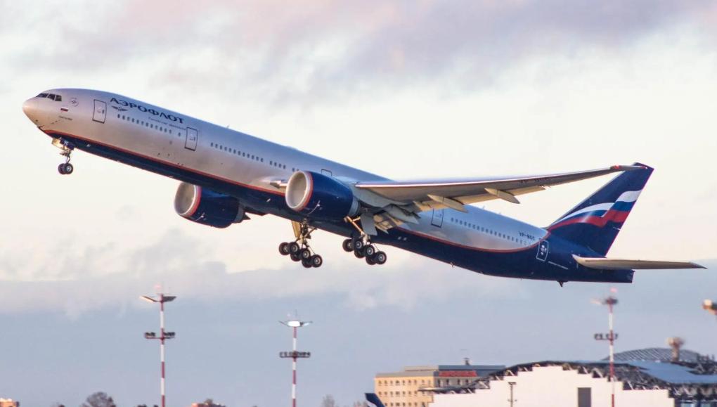 俄动员令征召30万人，不惜用核武，出境机票价飙升至平均月薪10倍