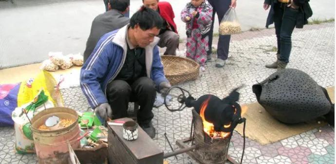 农村看似不起眼却很赚钱的小生意,农村不起眼的小生意却能挣大钱