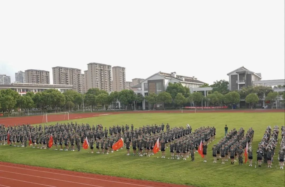 高标准军训,威武霸气的军训