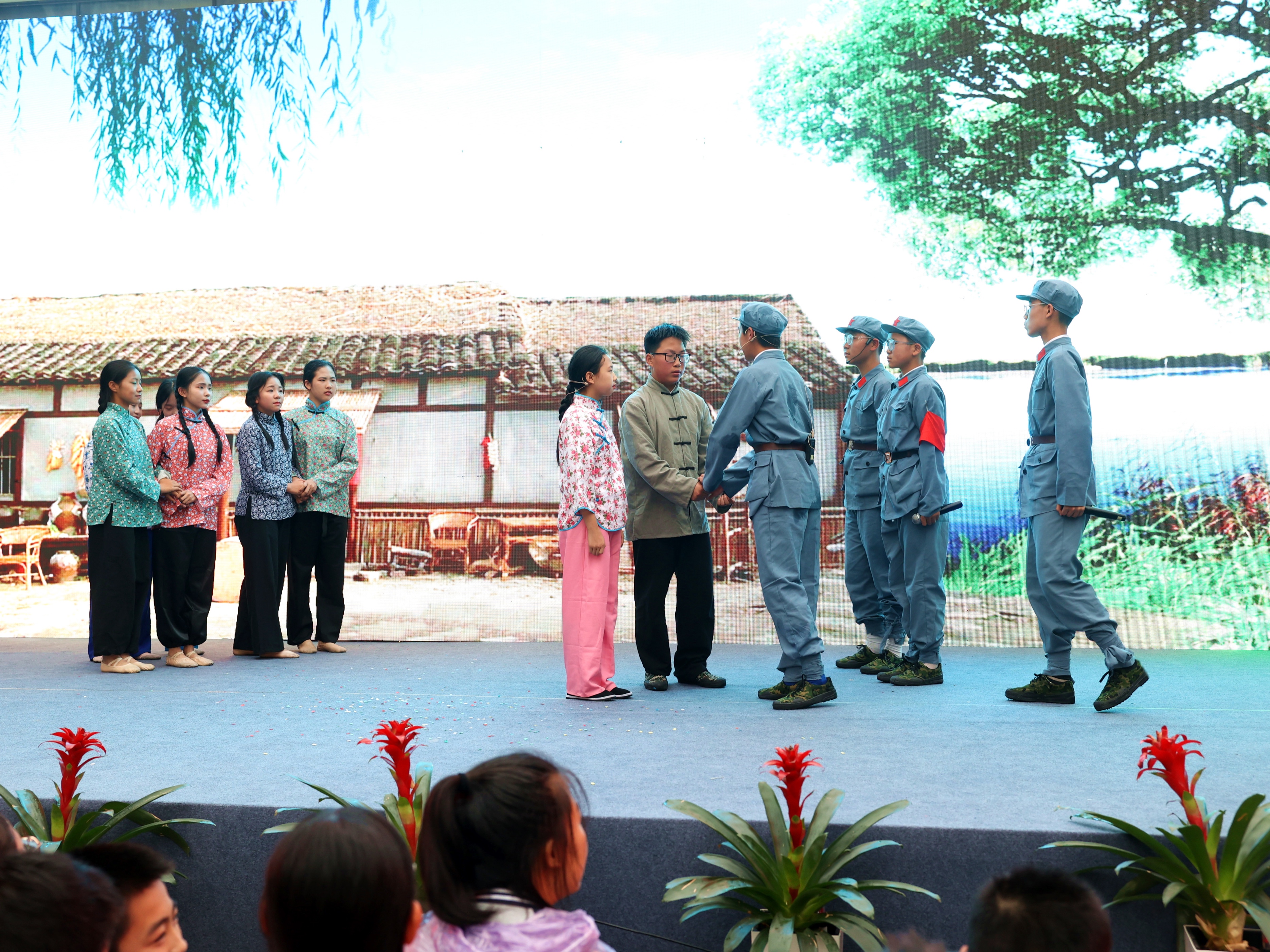 校园秒变创意大“秀场”！看浐灞欧亚中学师生，如何玩转体育艺术文化节